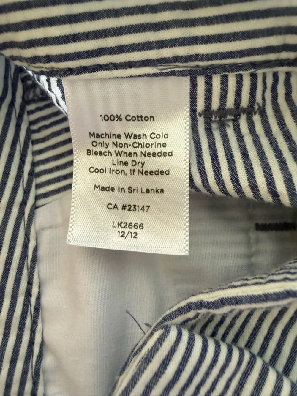 Talbot’s 100% Cotton Cropped Blue and White Striped Seersucker Curvy Pants- 12 - Picture 6 of 6